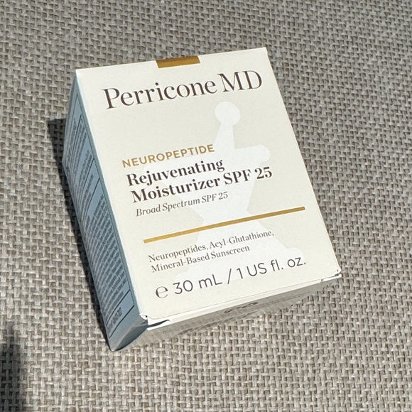 Perricone MD Neuropeptide Rejuvenating Moisturizer SPF25 mineral based sunscreen